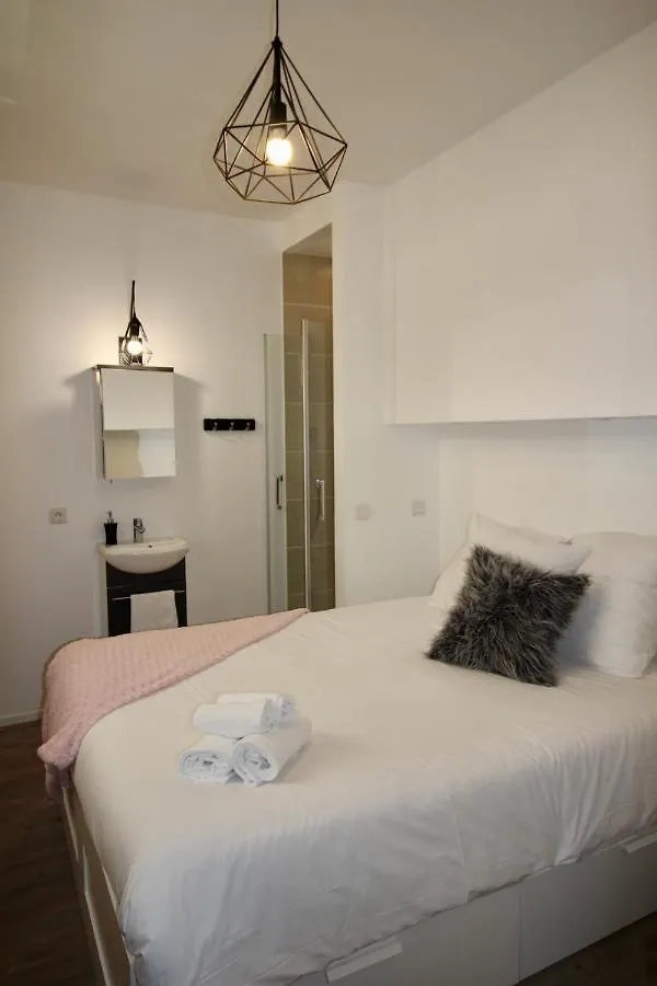 Sweet Virtue-Center Of Paris, 2 Bedroom Apartment